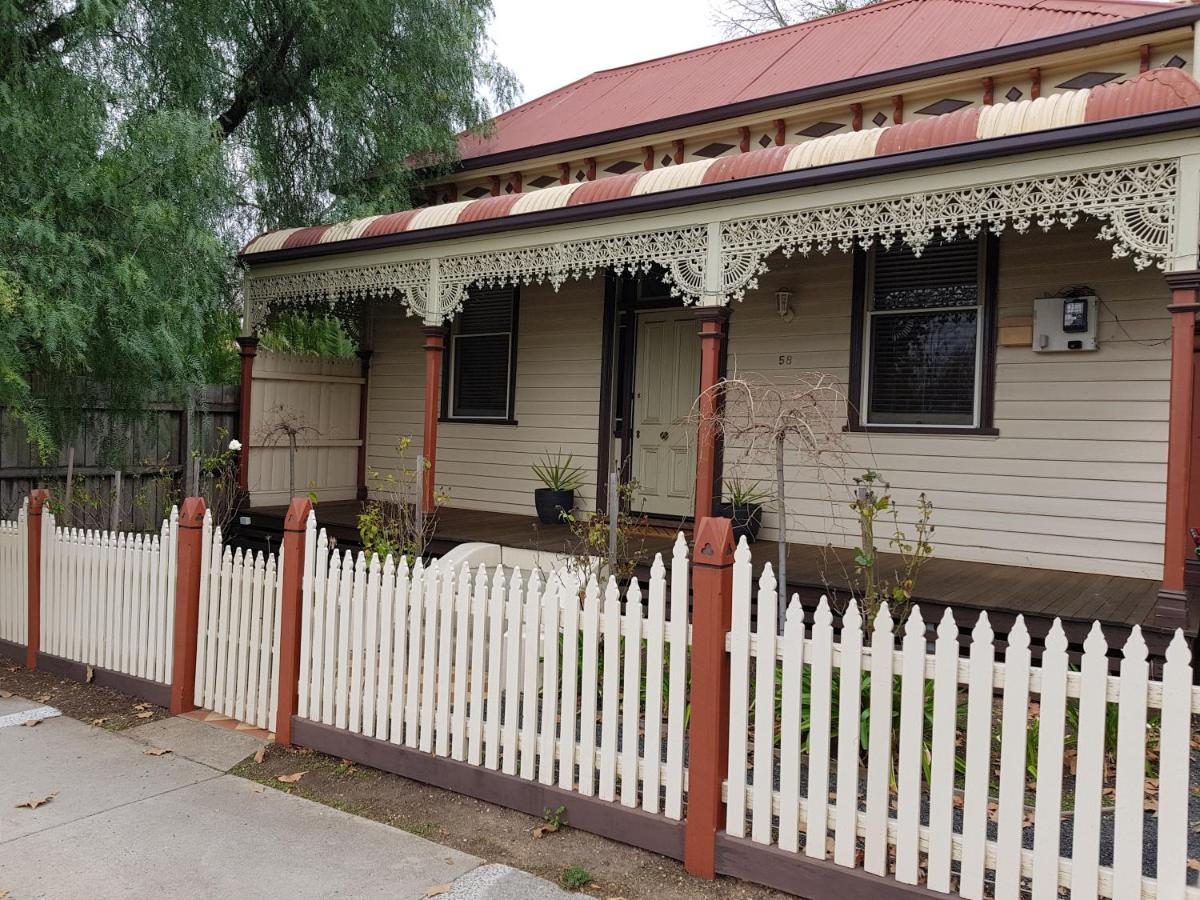 Myers Cbd Villa Bendigo Bagian luar foto